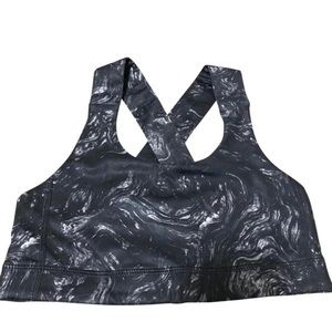 Lululemon Sports Bra size 4 EUC